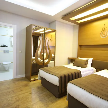 Black Tulip Отель 4*