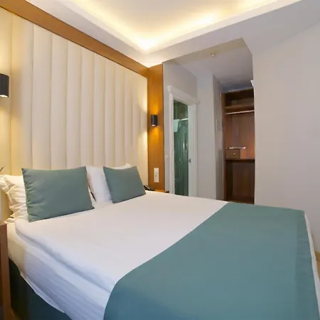 Black Tulip 4* Istanbul