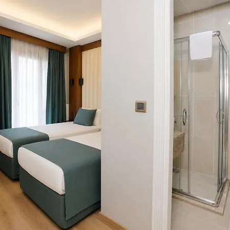 Black Tulip 4* Istanbul