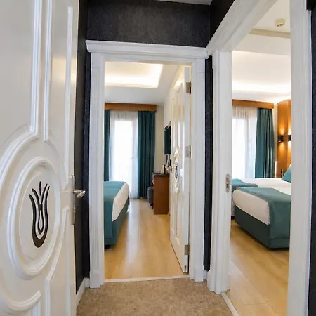 Black Tulip Hotell 4*