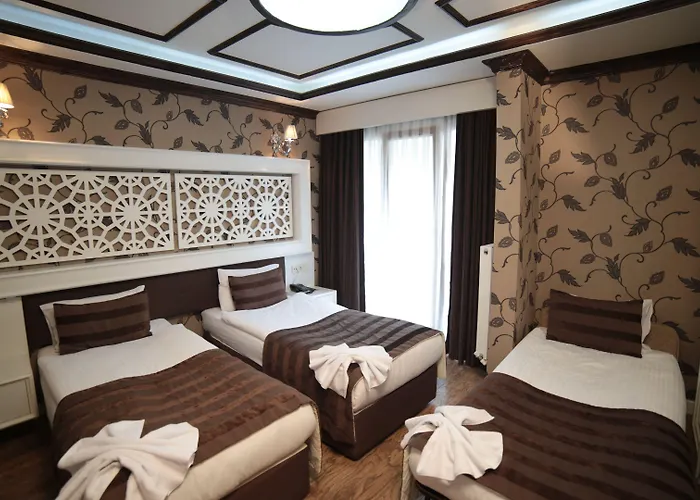 Hotell Black Tulip 4*