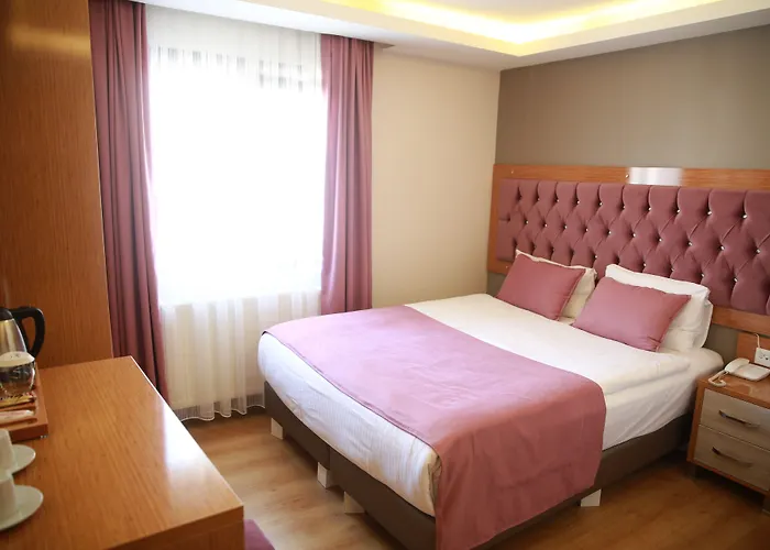 Black Tulip Hotell 4*