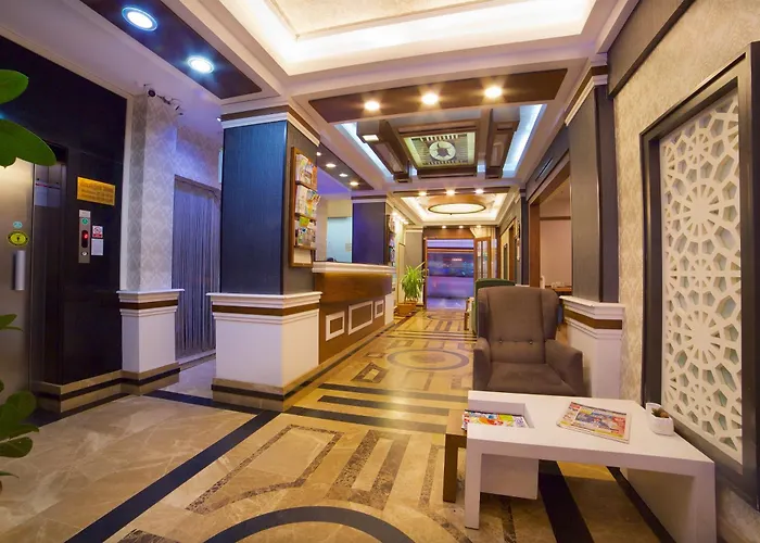 ブラック チューリップ