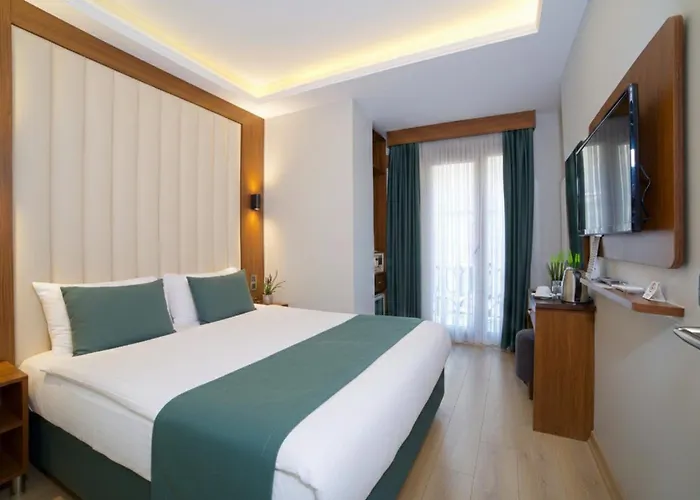 ブラック チューリップ